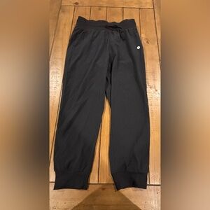 Girls black jogger👖